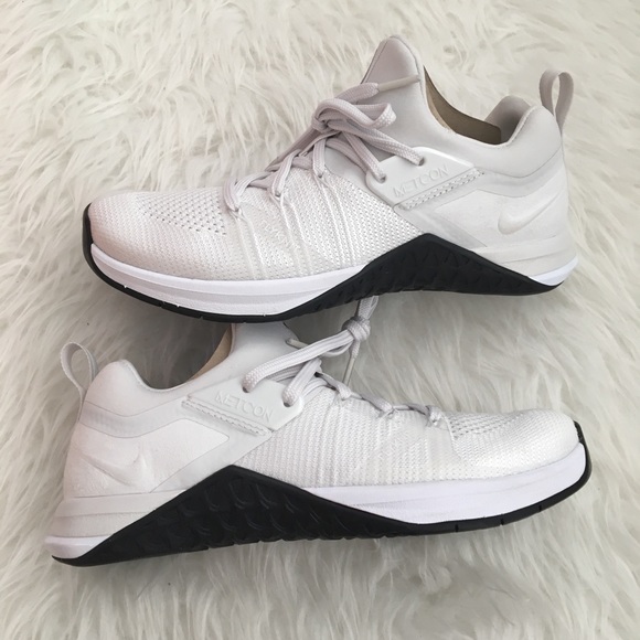 NEW Nike Metcon Flyknit 3 Women’s Sneakers - Picture 7 of 7